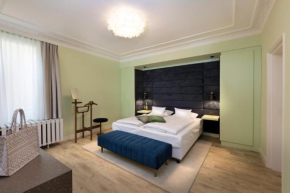 Гостиница Hotel Krone ****S  Тюбинген